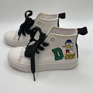 Girls Character White Sneakers Size 11